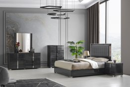 Giulia Bedroom Collection in Gloss Grey