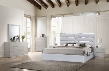 Da Vinci Bed in Silver Grey with Naples Grey Case Goods