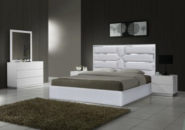 Da Vinci Bed in Silver Grey with Naples White Case Goods
